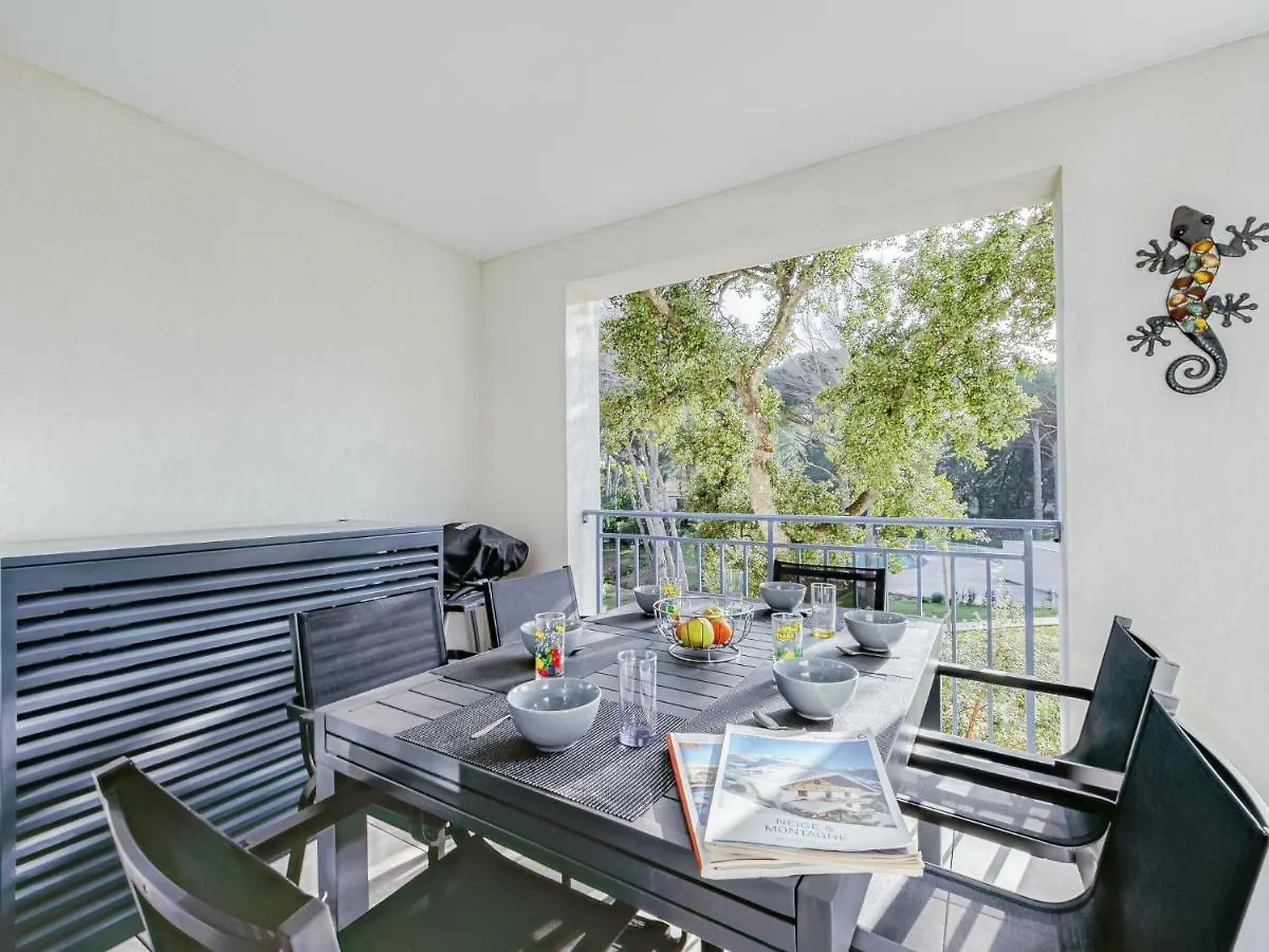 קבלייר-סור-מר Apartment Le Domaine-4 By Interhome